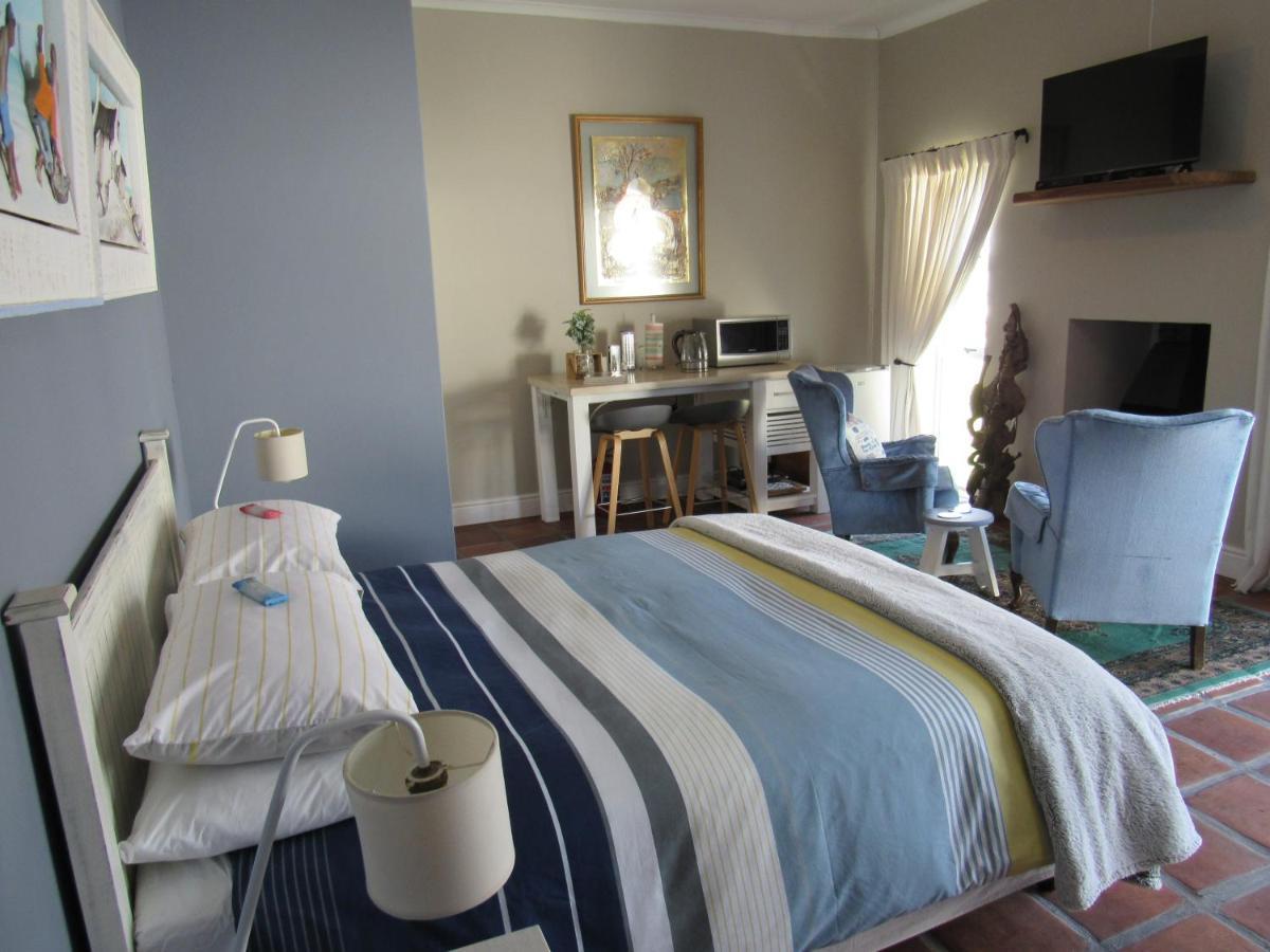 Omega Suite Gansbaai Exterior foto